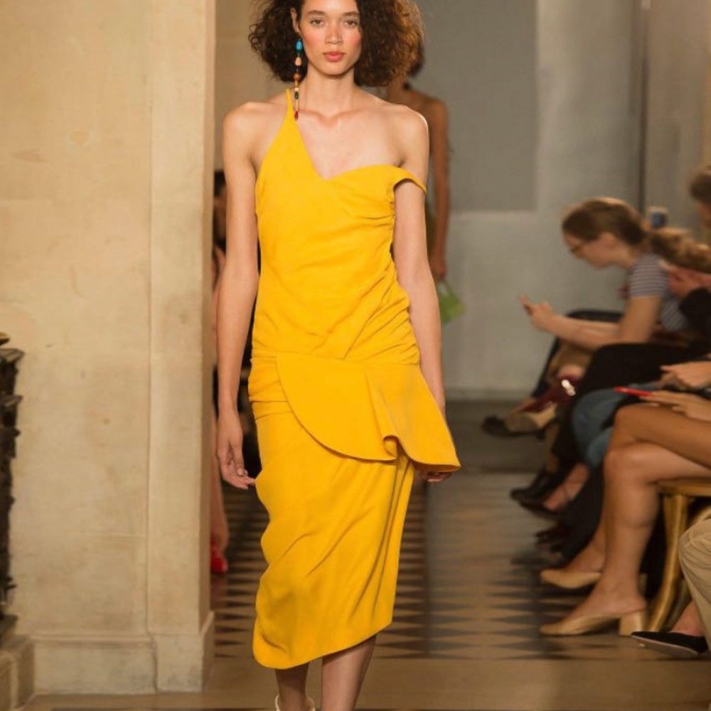 NEW WITH TAGS - JACQUEMUS yellow dress sz 34